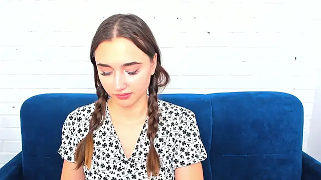 EvaLil online show from January 2025 04:58:02 AM