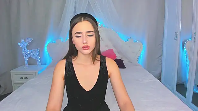 EvaLil online show from January 2025 08:43:02 AM