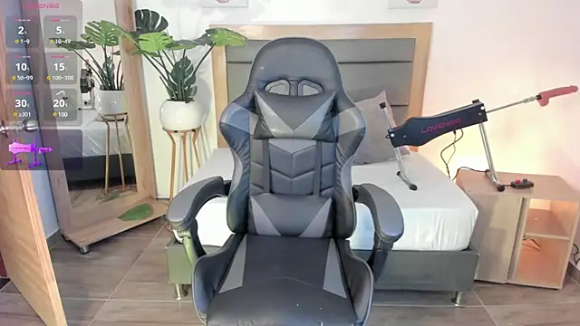 Snapshot of irantzu_hank chatting on January 2025 01:42:02 PM irantzu hank online show from January 2025 01:42:02 PM