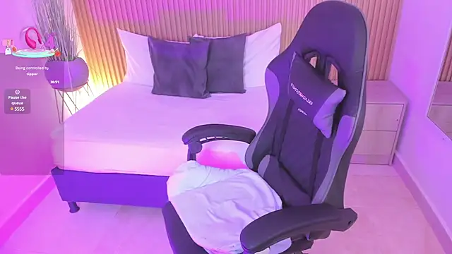 Snapshot of irantzu_hank chatting on February 2025 12:36:01 PM irantzu hank online show from February 2025 12:36:01 PM