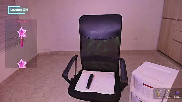 Snapshot of irantzu_hank chatting on June 2026 02:01:01 AM irantzu hank online show from June 2026 02:01:01 AM