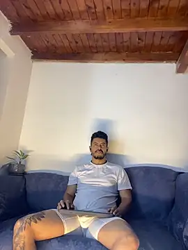 AndresSmith   online show from February 2026 07:34:01 AM