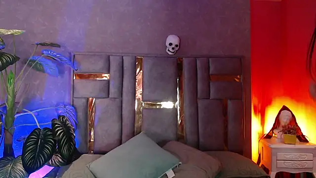 Bianca ks online show from October 2025 03:17:01 AM