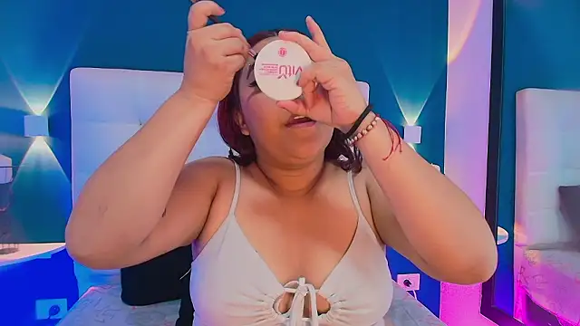 Snapshot of MeghanBurn chatting on February 2026 12:28:02 PM MeghanBurn online show from February 2026 12:28:02 PM