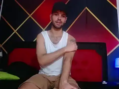 CindyandCarlo online show from February 2025 07:14:01 PM