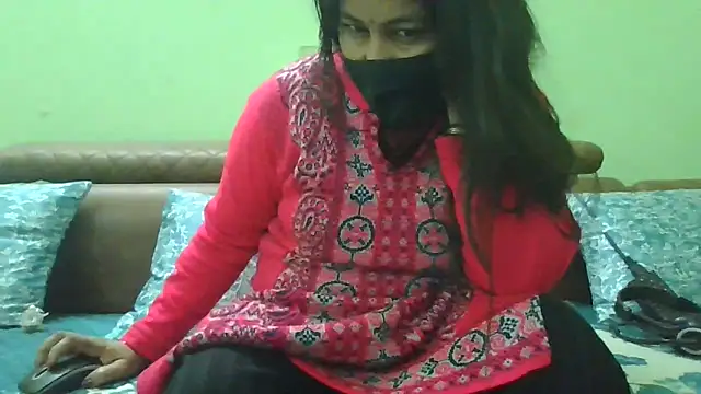 couplesuni online show from January 2025 10:52:02 AM