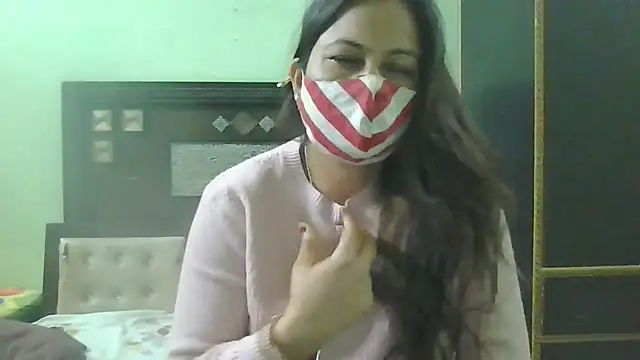 couplesuni online show from February 2025 10:53:01 AM