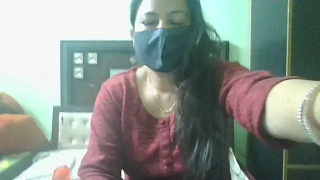 couplesuni online show from February 2025 05:56:01 AM