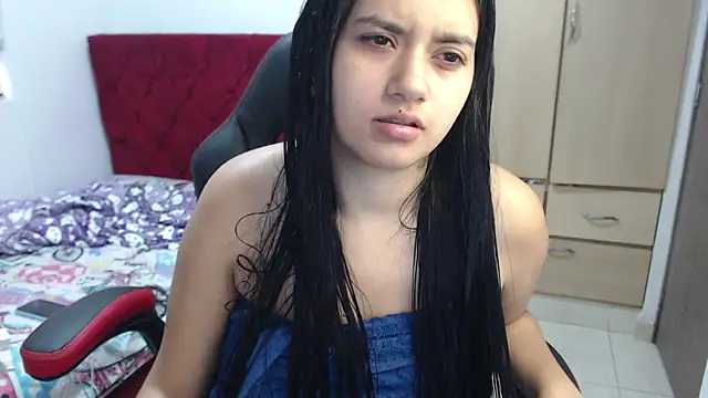 kayla k18 online show from February 2026 10:10:02 PM