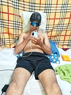 Arturo Stone online show from November 2025 01:30:02 AM