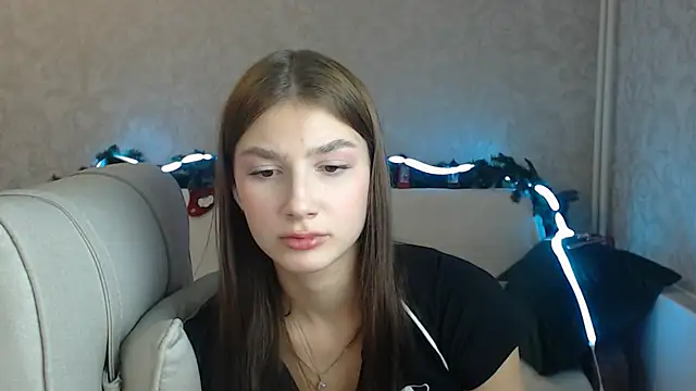 AnaHoney online show from December 2024 04:31:01 AM