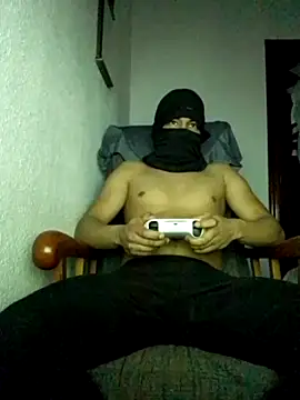 Snapshot of Lobo_1019 chatting on January 2025 03:18:01 PM Lobo 1019 online show from January 2025 03:18:01 PM