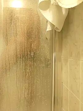 Snapshot of Lobo_1019 chatting on January 2025 07:35:02 PM Lobo 1019 online show from January 2025 07:35:02 PM