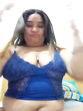 ambarlennoix online show from December 2024 06:10:01 AM