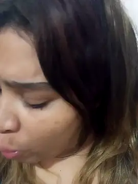 ambarlennoix online show from January 2025 05:40:02 AM