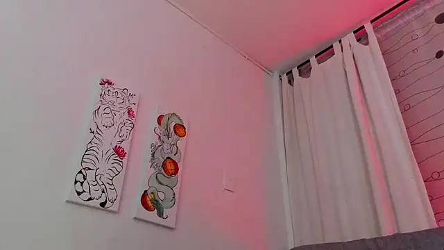 LukaCastillo online show from February 2025 07:17:01 AM