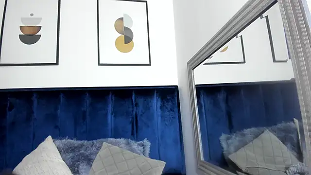 Snapshot of Alaia_Cute chatting on February 2026 03:32:02 AM Alaia Cute online show from February 2026 03:32:02 AM