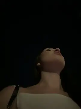 Sophie Avory online show from December 2024 06:31:01 PM