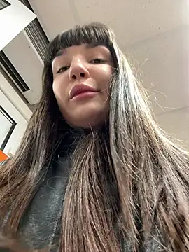 Sophie Avory online show from March 2025 09:18:02 PM