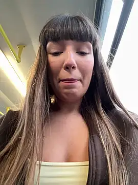 Sophie Avory online show from November 2025 12:09:02 PM