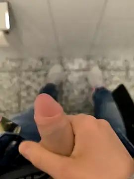 geilehecke1 online show from December 2024 01:33:01 PM