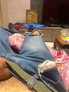 Snapshot of vinssssss1w34 chatting on October 2025 11:35:01 PM vinssssss1w34 online show from October 2025 11:35:01 PM