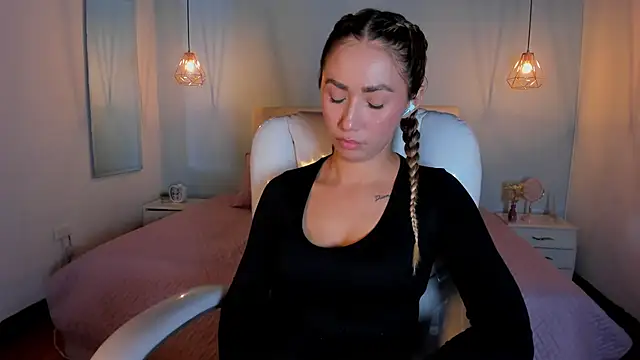 Emma23   online show from February 2025 05:01:01 AM