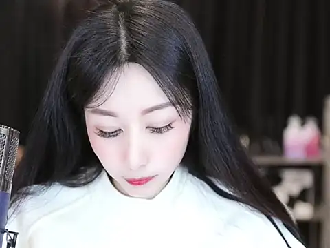 Nuyoah-77 online show from January 2025 03:50:01 PM