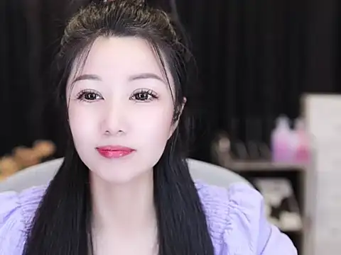 Nuyoah-77 online show from September 2025 04:50:01 PM