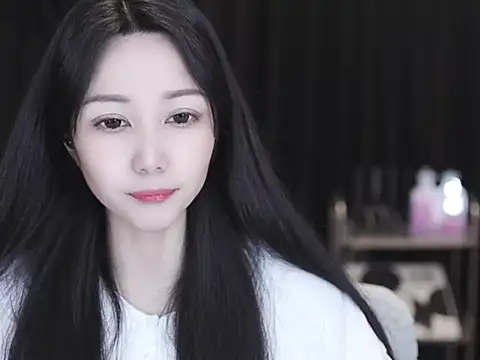 Nuyoah-77 online show from March 2026 06:32:01 AM