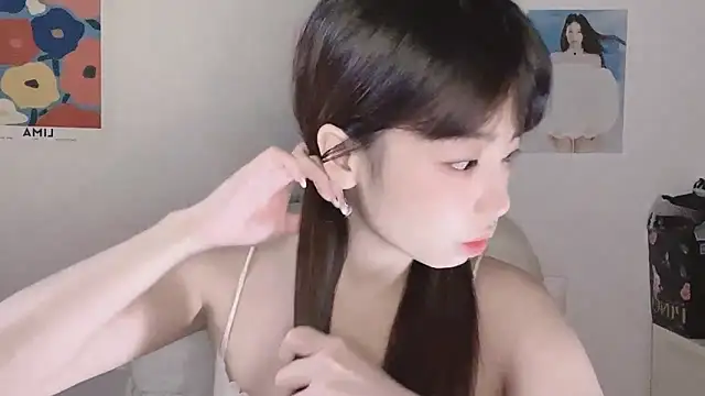 -Hottie online show from October 2025 03:24:01 PM