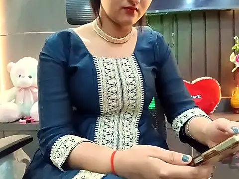 GoldnessAishu online show from March 2025 05:28:01 PM