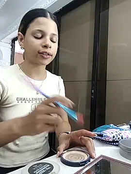 LadyAvalon online show from October 2025 06:06:02 PM