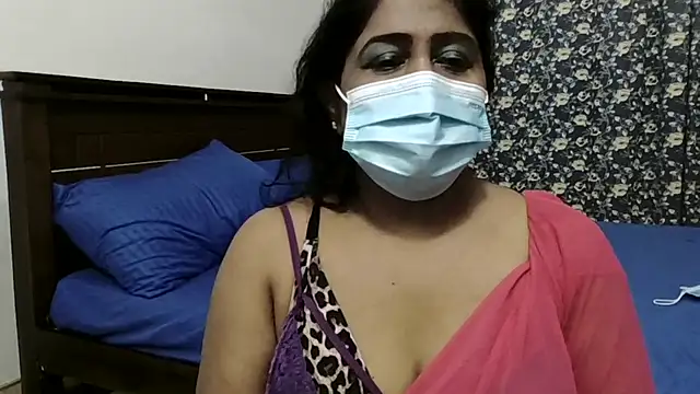 Snapshot of Maya8175 chatting on September 2025 05:27:02 PM Maya8175 online show from September 2025 05:27:02 PM