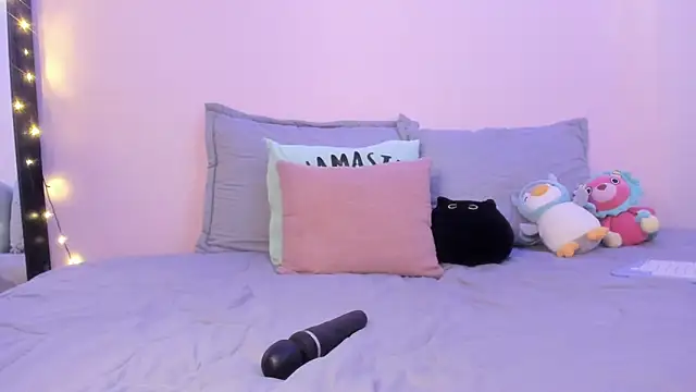 ValeriaCox online show from February 2025 05:35:01 PM