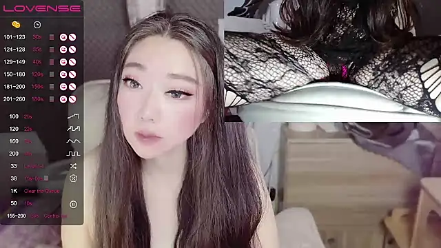 Snapshot of jessie116 chatting on December 2024 01:44:02 PM jessie116 online show from December 2024 01:44:02 PM