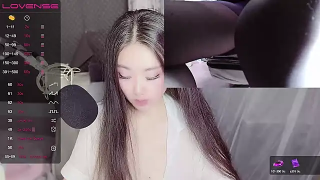 Snapshot of jessie116 chatting on December 2024 06:23:02 PM jessie116 online show from December 2024 06:23:02 PM