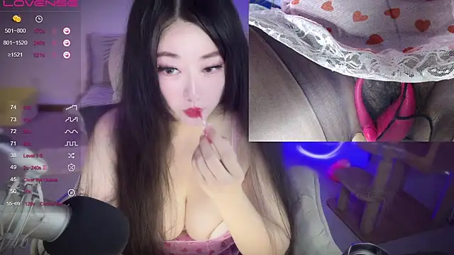 Snapshot of jessie116 chatting on October 2025 08:51:01 AM jessie116 online show from October 2025 08:51:01 AM