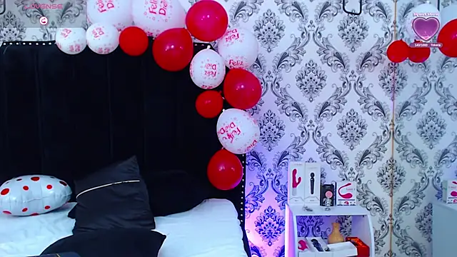 SaaraBrown online show from February 2025 06:44:01 PM