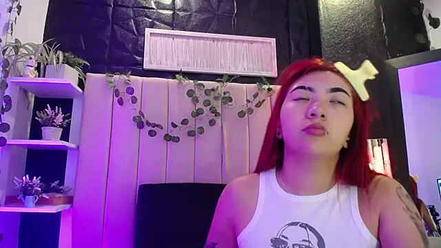 Mia Rinn online show from January 2025 01:09:01 PM