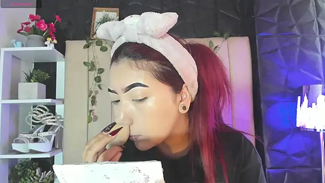 Mia Rinn online show from January 2026 02:01:02 PM