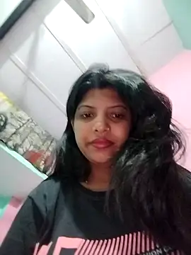 Hotty-Divya online show from May 2026 02:51:02 AM