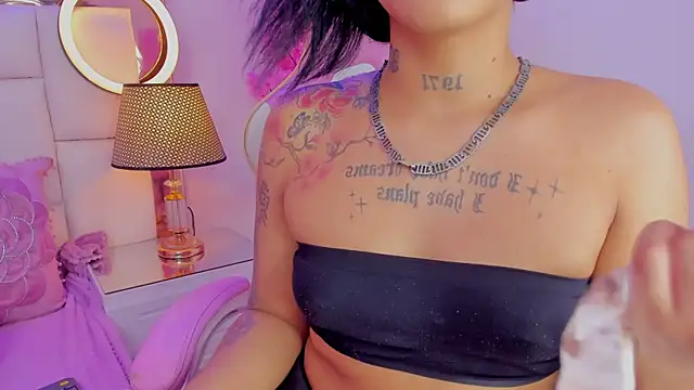 Mia Jansen online show from December 2024 09:35:01 PM