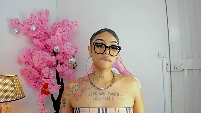 Mia Jansen online show from December 2024 12:42:02 AM