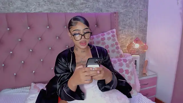 Mia Jansen online show from January 2026 05:27:02 PM