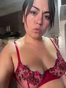 Snapshot of Lesly_10- chatting on March 2026 01:07:02 PM Lesly 10- online show from March 2026 01:07:02 PM