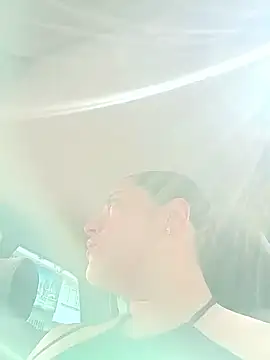 Lesly 10- online show from March 2026 07:30:01 PM