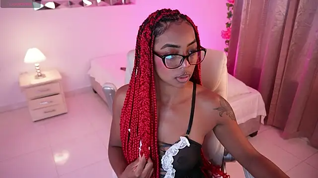 Snapshot of Alondrasparrow2 chatting on January 2025 08:36:02 PM Alondrasparrow2 online show from January 2025 08:36:02 PM