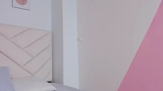 Brianna bigboobs online show from December 2024 02:38:02 PM