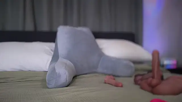 longislandprincess online show from September 2025 04:01:01 AM